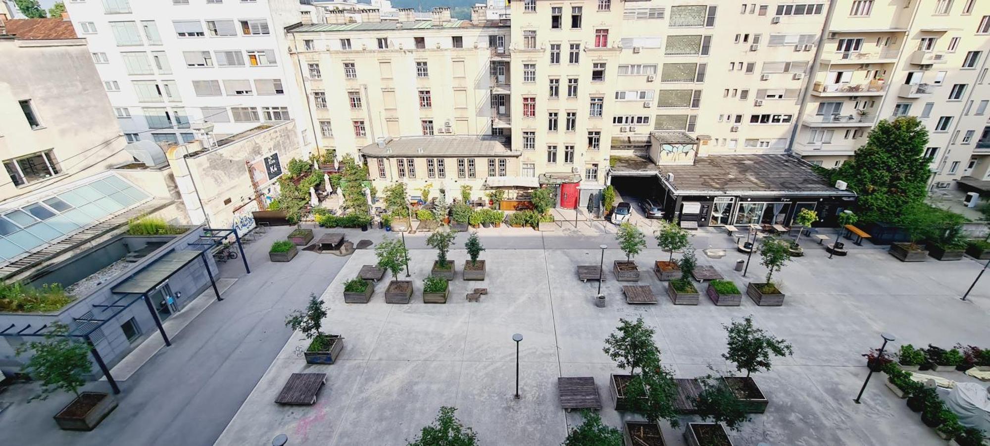 リュブリャナLittle Plaza Duplexアパートメント エクステリア 写真